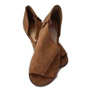 GB Girls women shoes number 4